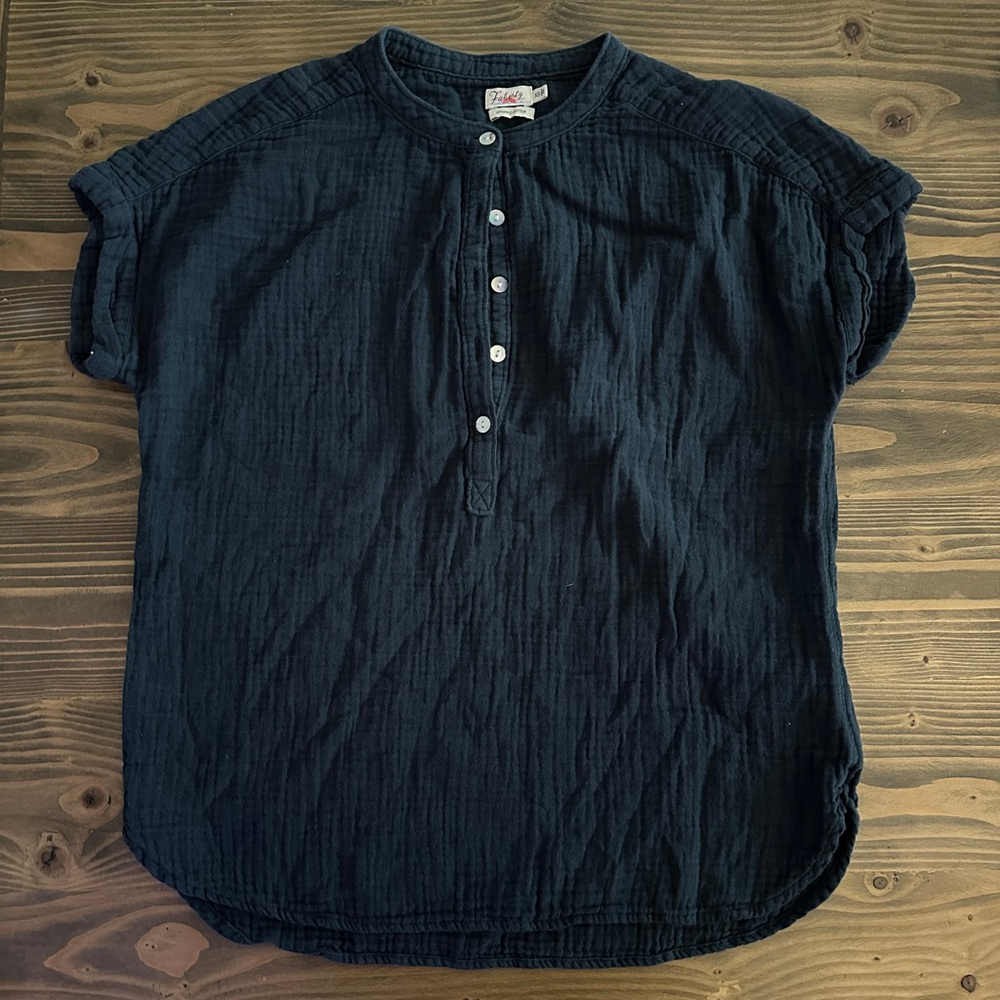 Women’s Faherty Navy Organic Cotton Short Sleeve Top XS Textured Crinkle Fabric